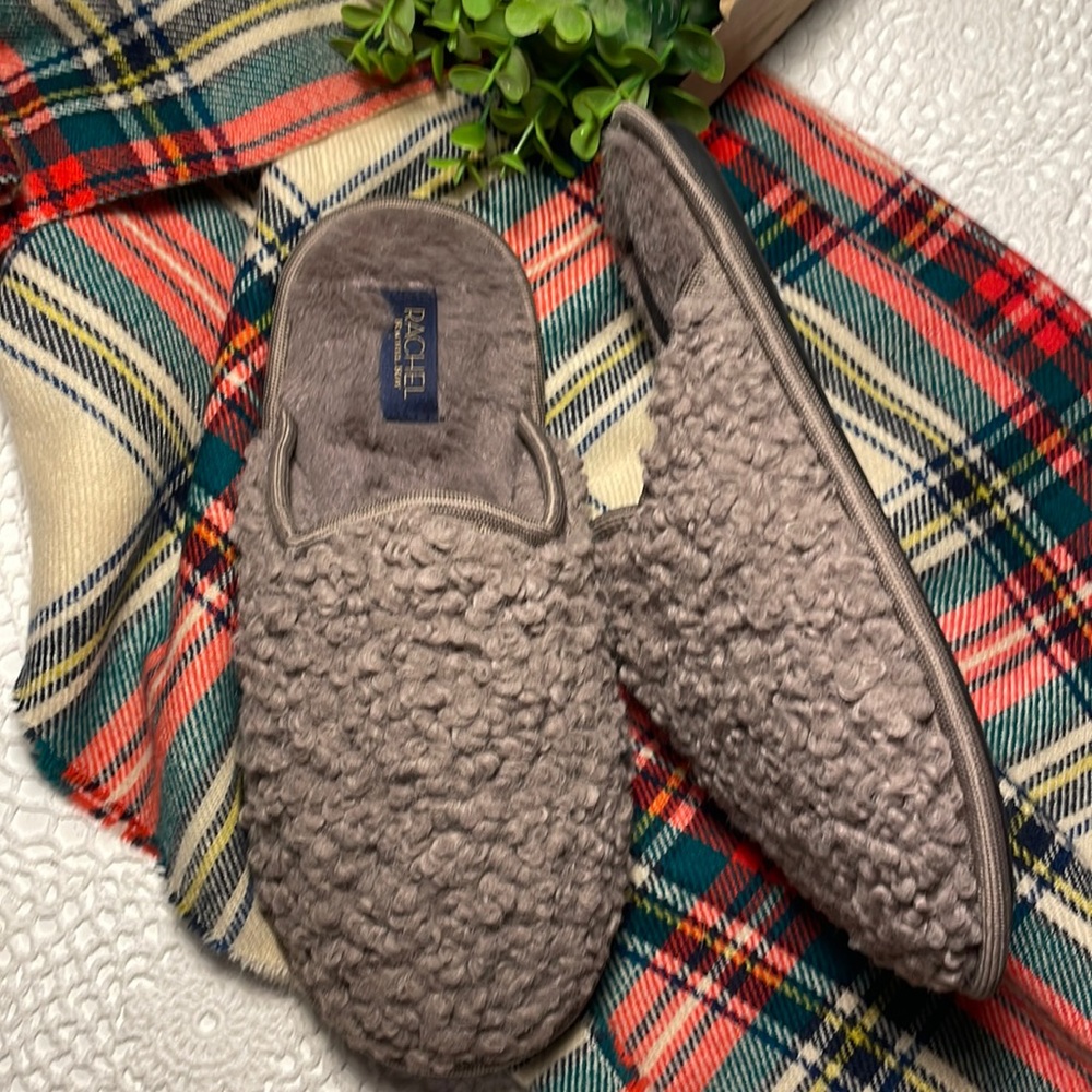 Rachel Roy NEW vegan sheep curl slippers